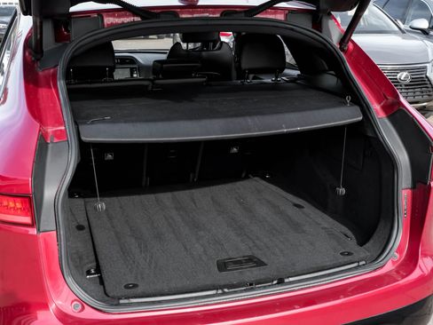 Used 2018 Jaguar F-PACE S image 55