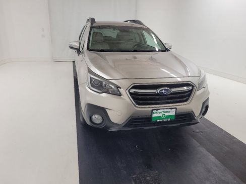 Used 2018 Subaru Outback 2.5i Premium AWD/4WD image 14