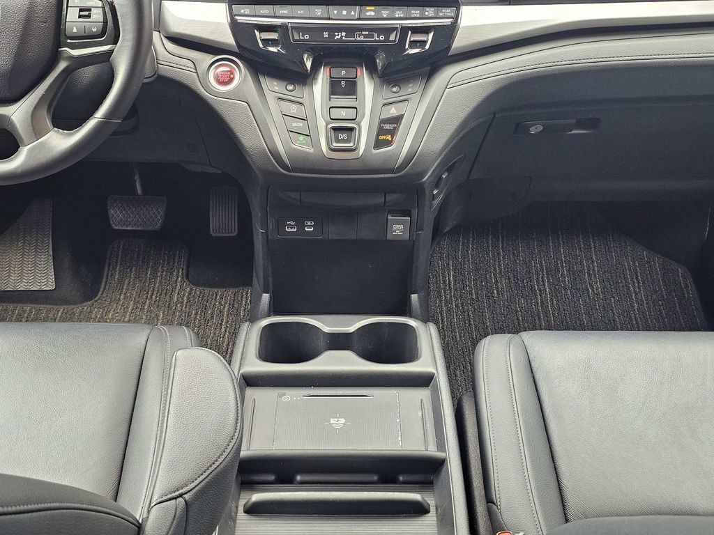 Used 2025 Honda Odyssey EX-L image 21