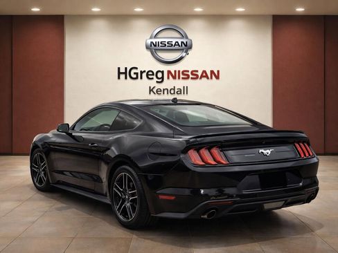 Used 2018 Ford Mustang Coupe w/ Equipment Group 101A RWD image 2