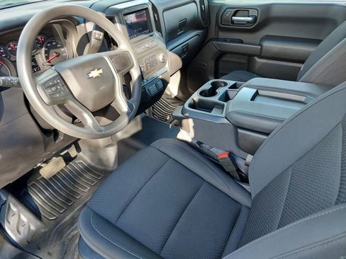 Used 2025 Chevrolet Silverado 1500 W/T w/ WT Value Package image 6