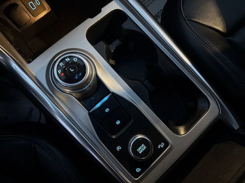 Used 2023 Ford Explorer XLT w/ Equipment Group 202A image 42