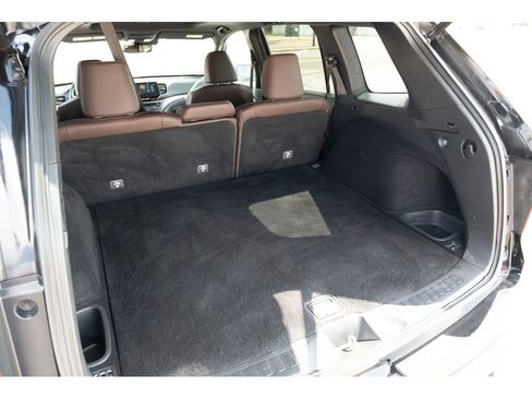 Used 2024 Honda Passport EX-L image 32