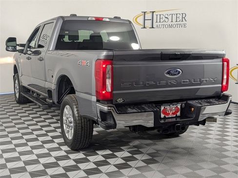 Used 2024 Ford F250 XLT image 5
