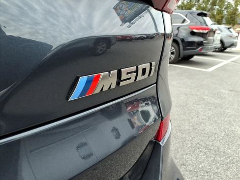 Used 2022 BMW X5 M50i w/ Executive Package image 31