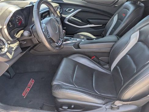 Used 2018 Chevrolet Camaro SS RWD image 14