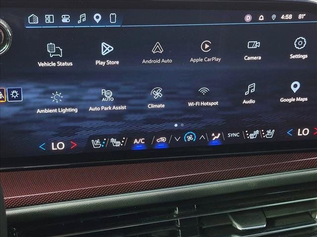 Used 2024 Chevrolet Traverse RS w/ LPO, Floor Liner Package FWD image 13