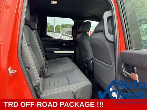 Used 2024 Toyota Tacoma TRD Off-Road AWD/4WD image 11