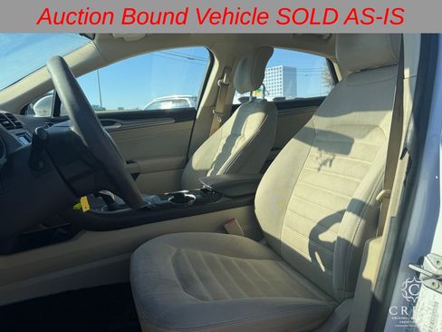 Used 2014 Ford Fusion SE image 10
