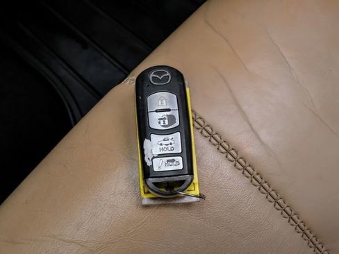 Used 2016 MAZDA MX-5 Miata Grand Touring image 41