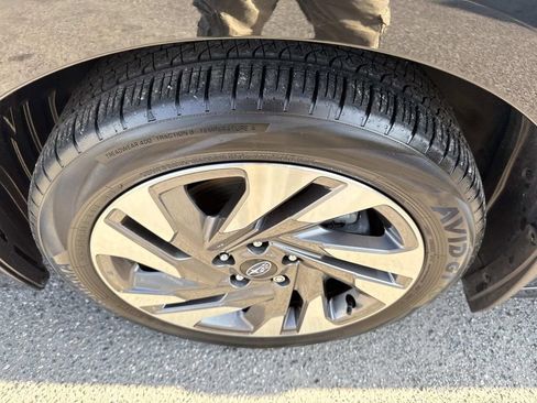 Used 2025 Subaru Legacy Limited w/ Popular Package #3 image 12