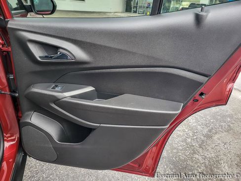 Used 2025 Chevrolet Trax RS w/ Driver Confidence Package image 20