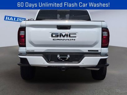 New 2026 GMC Canyon Elevation w/ Convenience Package