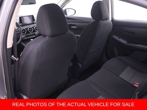 Used 2025 Nissan Sentra SV FWD image 11