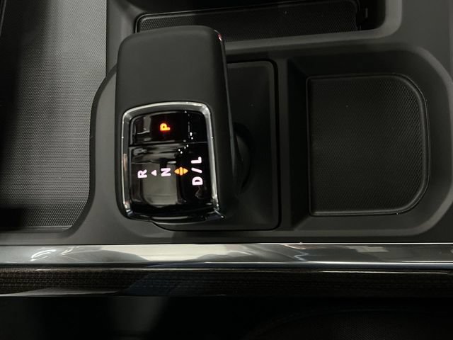 New 2026 Chevrolet Silverado 1500 RST w/ Convenience Package II AWD/4WD image 17
