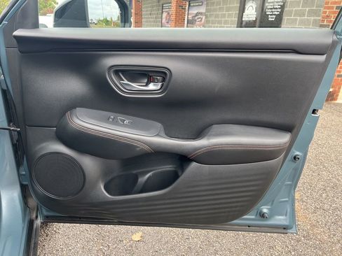 Used 2023 Honda HR-V Sport image 30
