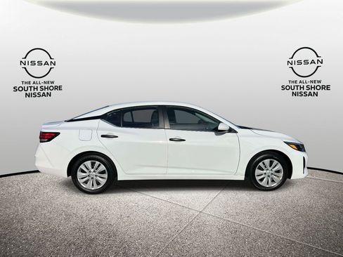 Certified 2025 Nissan Sentra S image 5