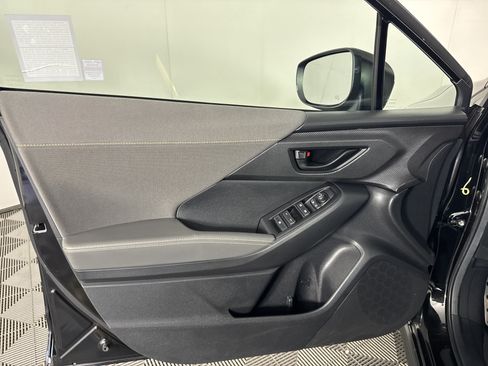 Used 2025 Subaru Crosstrek 2.5i Sport AWD/4WD image 15