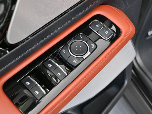 Used 2025 Lincoln Aviator Reserve w/ Equipment Group 201A image 21