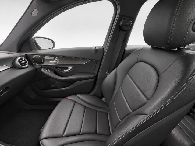 Used 2019 Mercedes-Benz C 300 4MATIC Sedan image 22