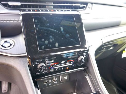 New 2026 Jeep Grand Cherokee L Laredo RWD image 17