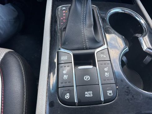 Used 2019 Kia Sedona SX image 15