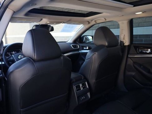 Used 2020 Nissan Maxima 3.5 SL w/ Floor Mat Group image 20