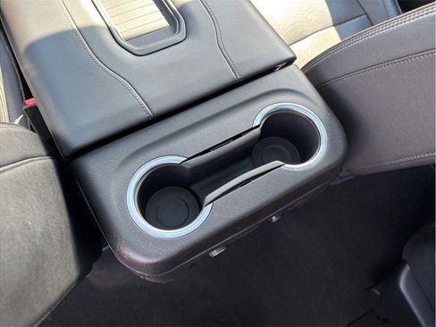 Used 2021 Chevrolet Suburban High Country image 49