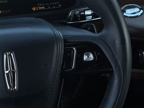 Used 2022 Lincoln Aviator Reserve image 14