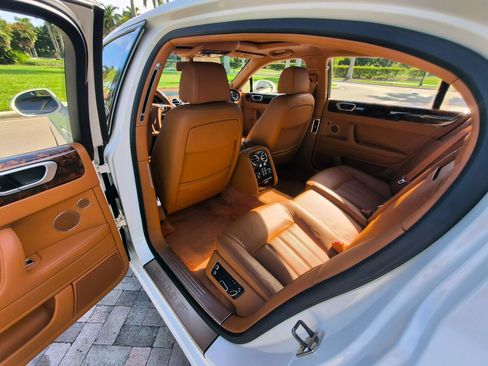 Used 2013 Bentley Flying Spur Flying Spur image 29