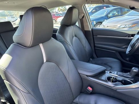 Used 2024 Toyota Camry XSE image 17