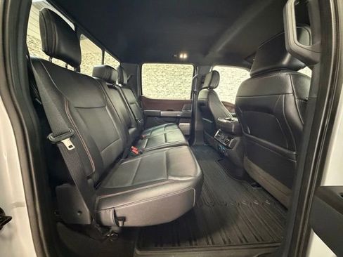 Used 2022 Ford F150 Lariat image 11