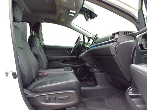 Used 2023 Honda Odyssey Touring image 31