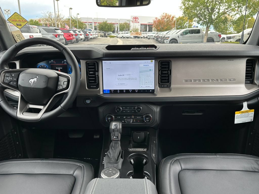 New 2026 Ford Bronco Outer Banks AWD/4WD image 19
