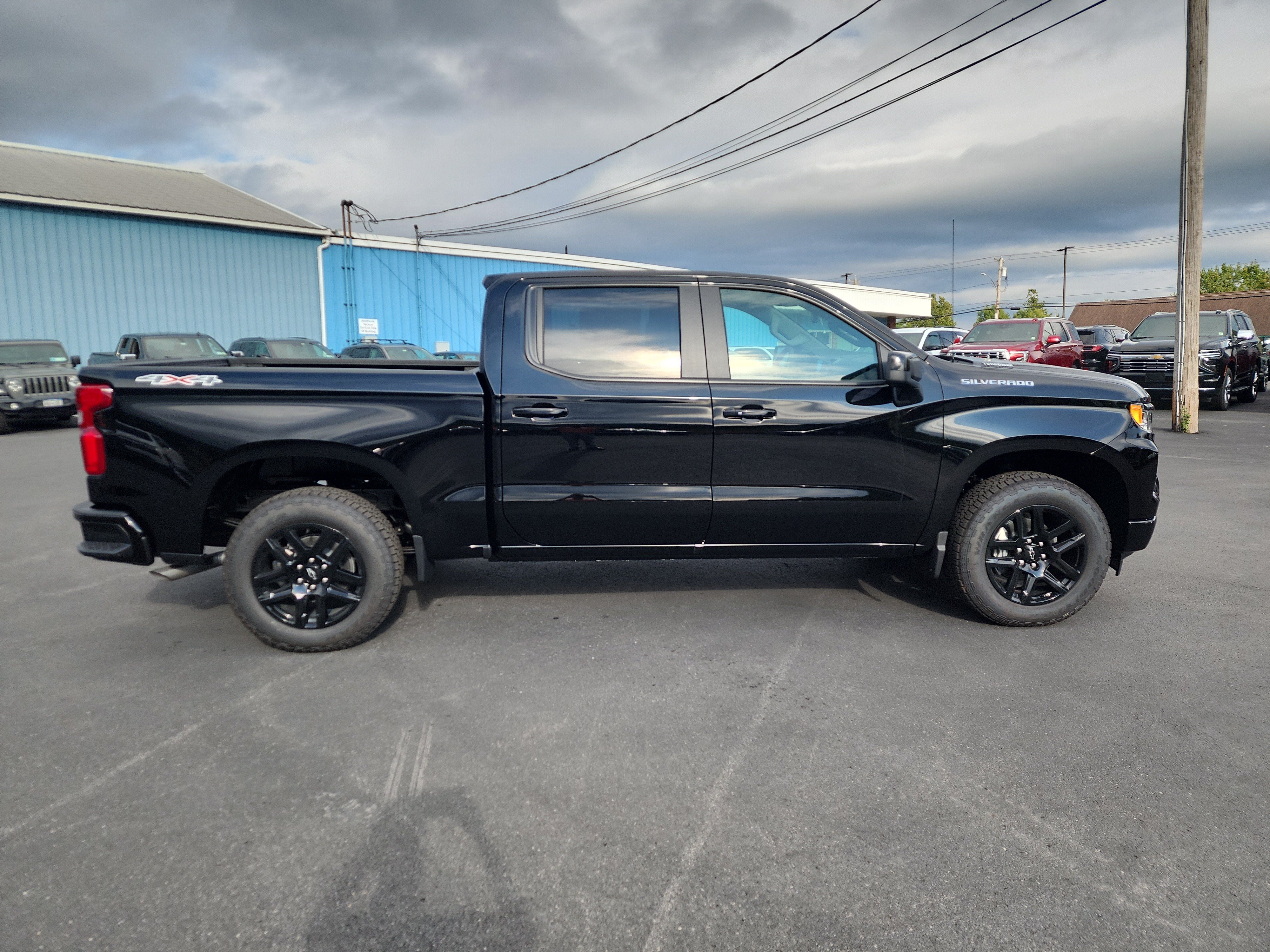 New 2026 Chevrolet Silverado 1500 RST w/ RST Select Package AWD/4WD image 9