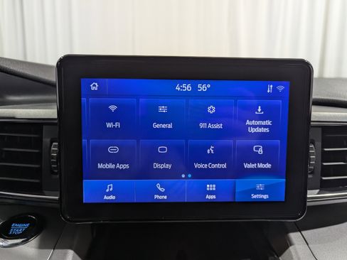 Used 2023 Ford Explorer XLT w/ Equipment Group 202A image 24