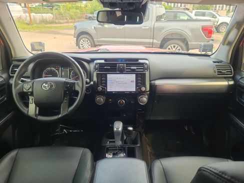 Used 2021 Toyota 4Runner TRD Off-Road Premium w/ Moonroof Package AWD/4WD image 20
