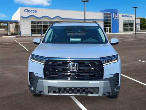 New 2026 Honda Pilot Touring image 6