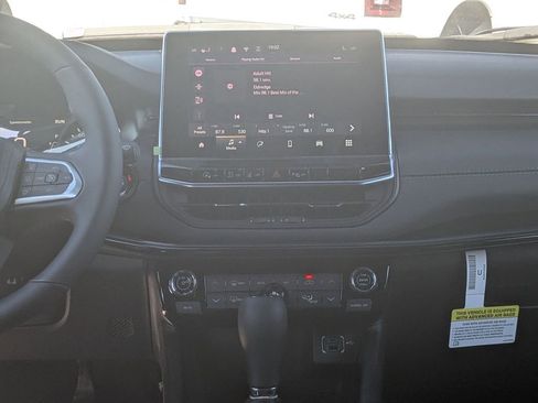 New 2026 Jeep Compass Limited image 27