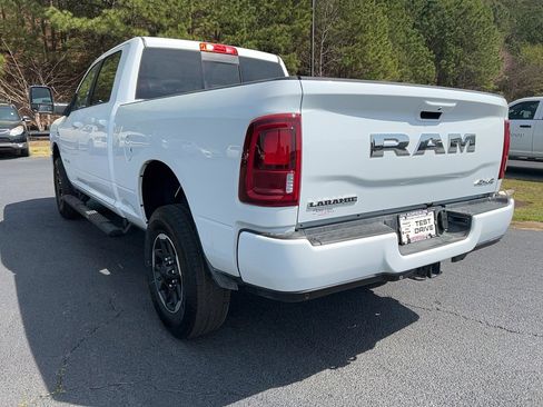 New 2025 RAM 2500 Laramie image 7
