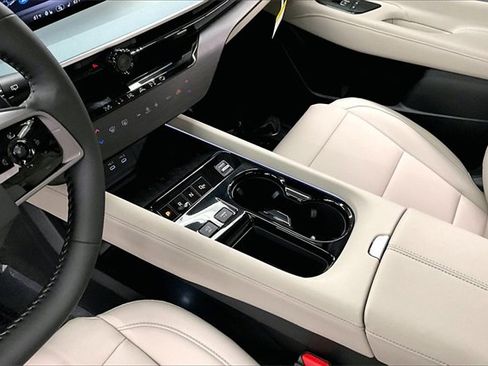 New 2025 Nissan Murano SL image 8