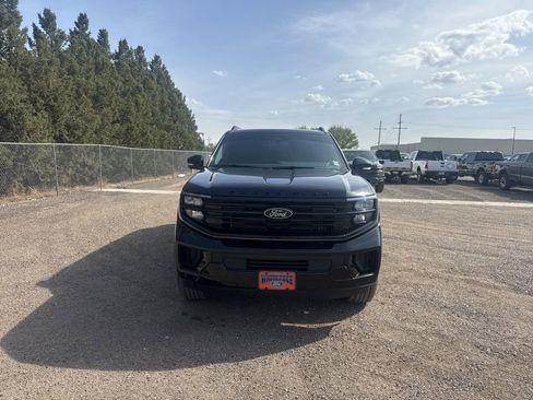 Used 2025 Ford Expedition Max Platinum w/ Stealth Appearance Package image 9