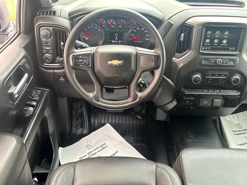 Used 2019 Chevrolet Silverado 1500 W/T w/ WT Convenience Package image 2
