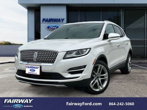 Used 2019 Lincoln MKC Reserve w/ MKC Climate Package image 1