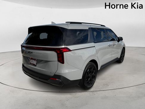 New 2026 Kia Carnival SX image 4