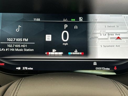 New 2026 Land Rover Range Rover SE AWD/4WD image 17