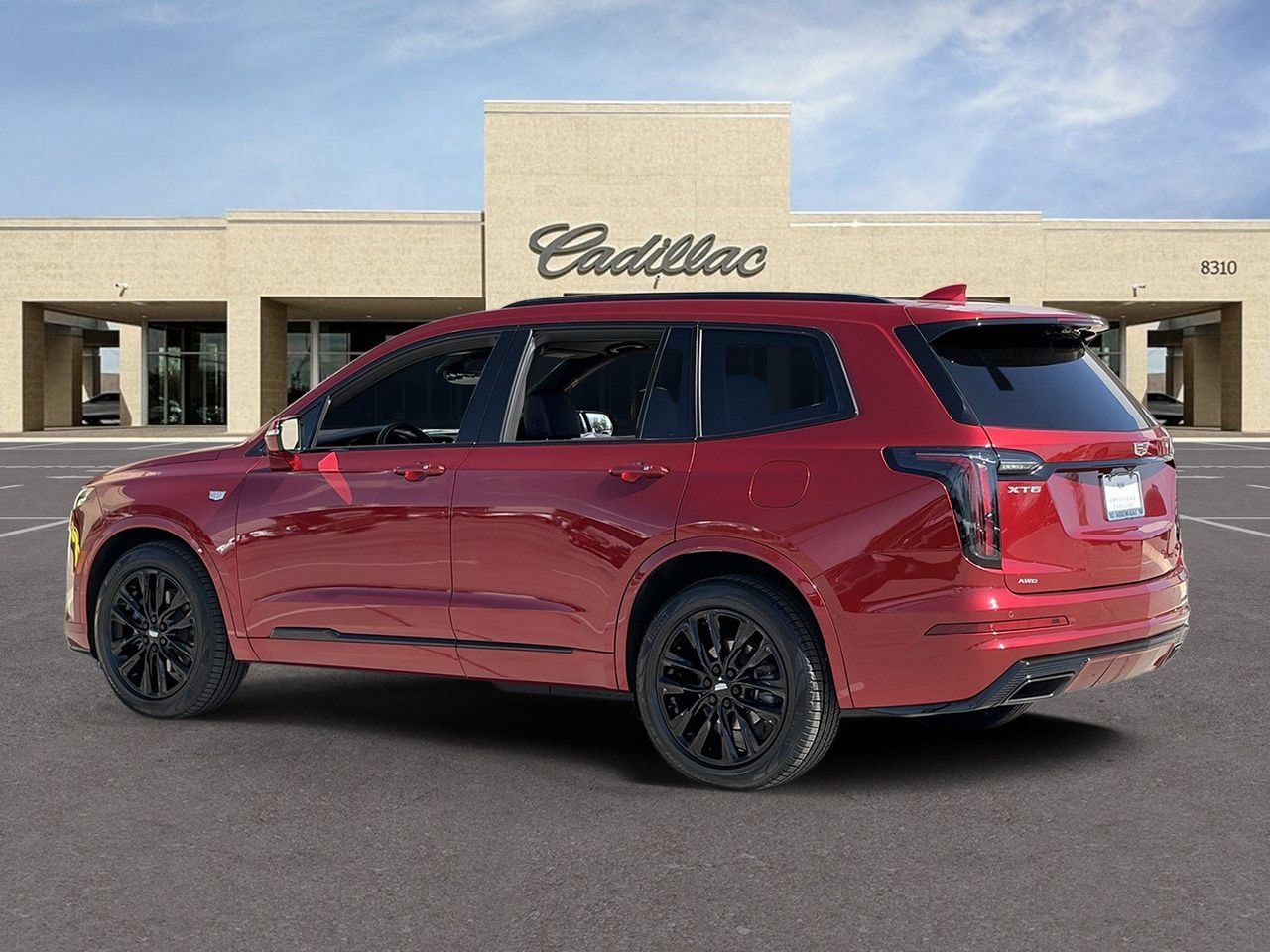 Used 2021 Cadillac XT6 Sport w/ LPO, ONYX Package AWD/4WD image 7