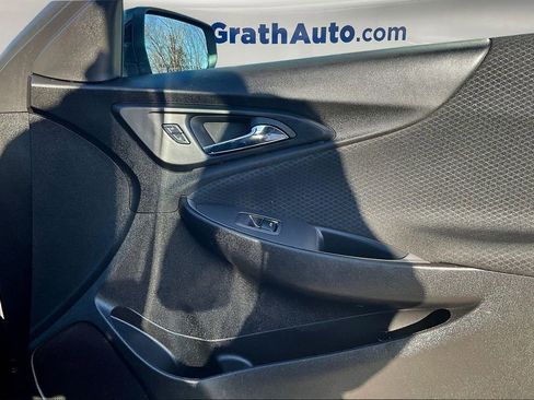 Used 2024 Chevrolet Malibu LT image 26