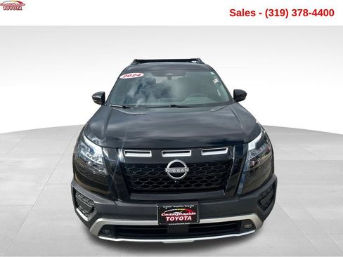 Used 2024 Nissan Pathfinder Rock Creek AWD/4WD image 9