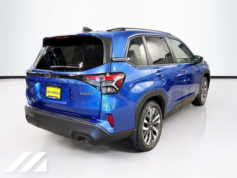 New 2026 Subaru Forester Touring AWD/4WD image 5